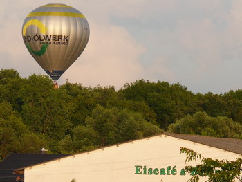 Ballon über Elbenau