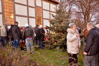 Gluehwein im Kirchgarten