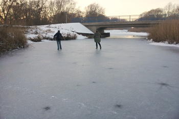 Eis an der Haberlandbrücke