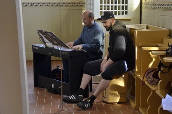 Ostermontag in der Kirche Elbenau