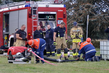 Löschangriff der Jugendfeuerwehr Hecklingen