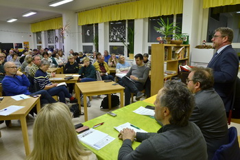 Einwohnerversammlung in der Elbenauer Waldschule