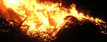 Bilder vom Osterfeuer